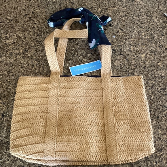 Draper James Handbags - New Draper James purse